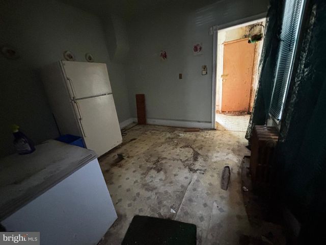 127 S PEACH ST, Philadelphia, PA 19139