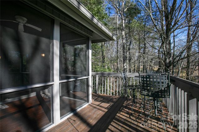 150 Racquet Club Villas Drive, Sapphire, NC 28774