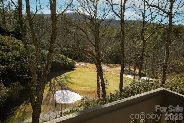 150 Racquet Club Villas Drive, Sapphire, NC 28774