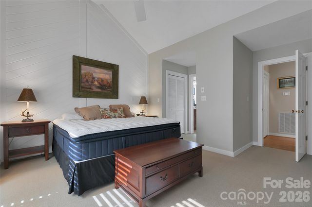 150 Racquet Club Villas Drive, Sapphire, NC 28774