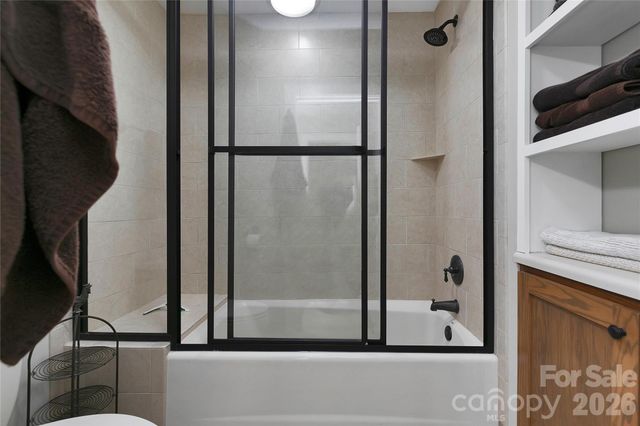 150 Racquet Club Villas Drive, Sapphire, NC 28774