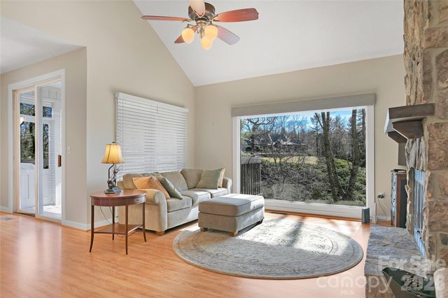 150 Racquet Club Villas Drive, Sapphire, NC 28774