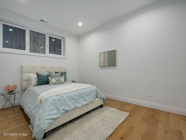 2651 W Augusta Boulevard 1, Chicago, IL 60622