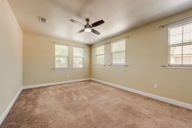 1555 S Gravel Circle, Grapevine, TX 76092