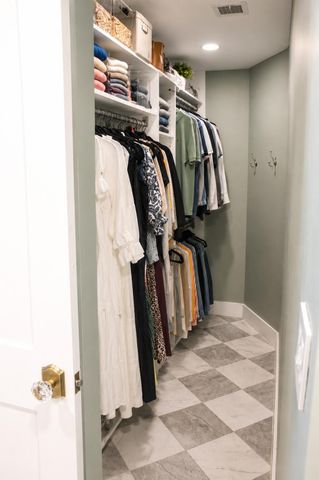 890 W Madison Avenue, Charleston, SC 29412