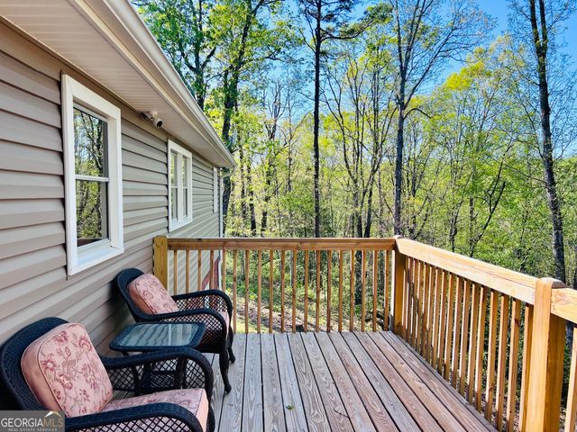 285 W0lf Den Road, Royston, GA 30662