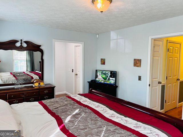 285 W0lf Den Road, Royston, GA 30662