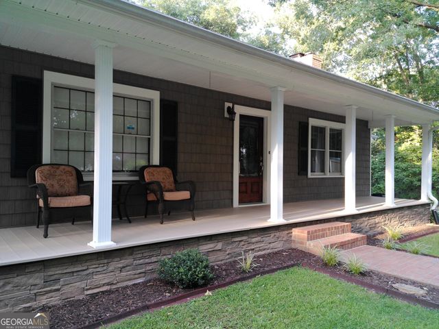 285 W0lf Den Road, Royston, GA 30662