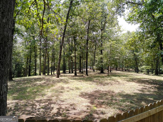 285 W0lf Den Road, Royston, GA 30662