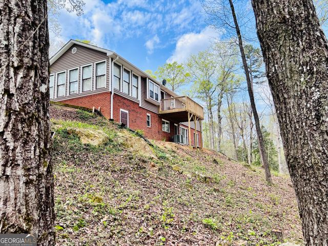 285 W0lf Den Road, Royston, GA 30662