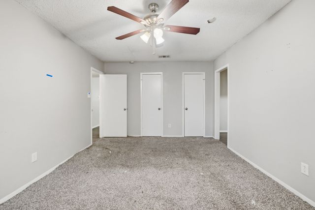 1137 Meadow Creek Court, Lancaster, TX 75146