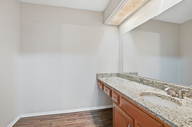 1137 Meadow Creek Court, Lancaster, TX 75146