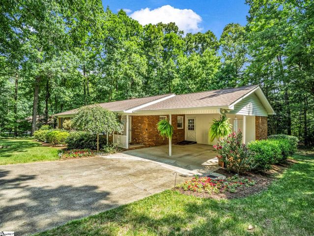 104 Dill Circle, Landrum, SC 29356