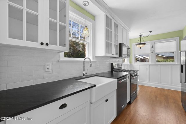 1127 RIVIERA Street, Jacksonville, FL 32207