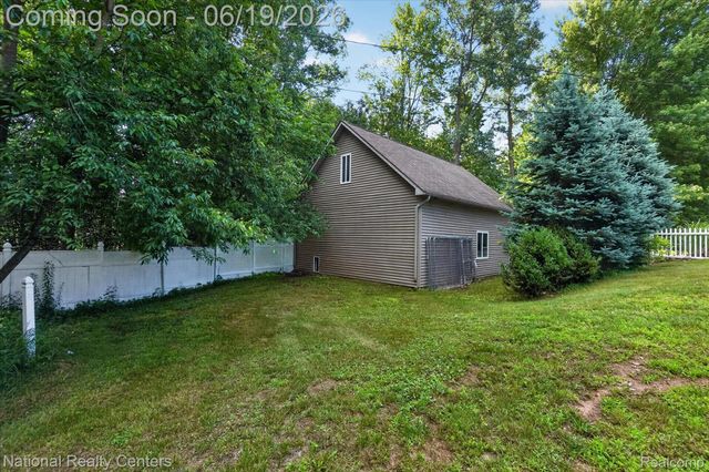 8280 W Rolston Road, Argentine Township, MI 48451