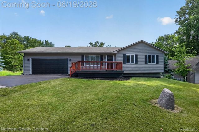 8280 W Rolston Road, Argentine Township, MI 48451