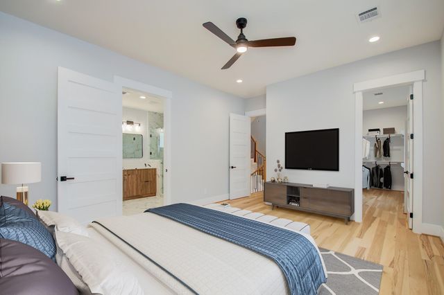 7016 Staffordshire Boulevard B, Houston, TX 77030