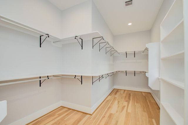 7016 Staffordshire Boulevard B, Houston, TX 77030