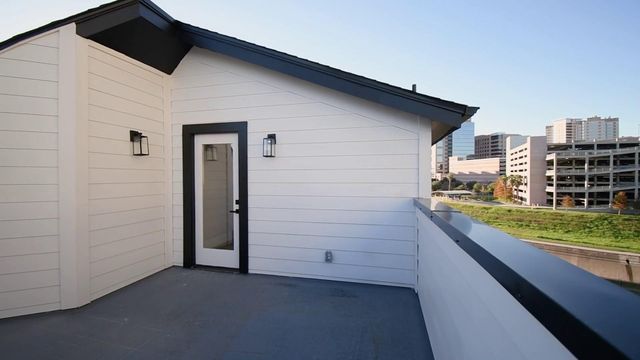 7016 Staffordshire Boulevard B, Houston, TX 77030