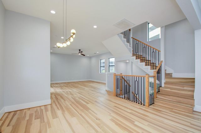 7016 Staffordshire Boulevard B, Houston, TX 77030