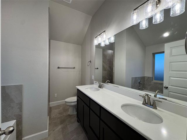 9300 NW 143rd Street, Yukon, OK 73099