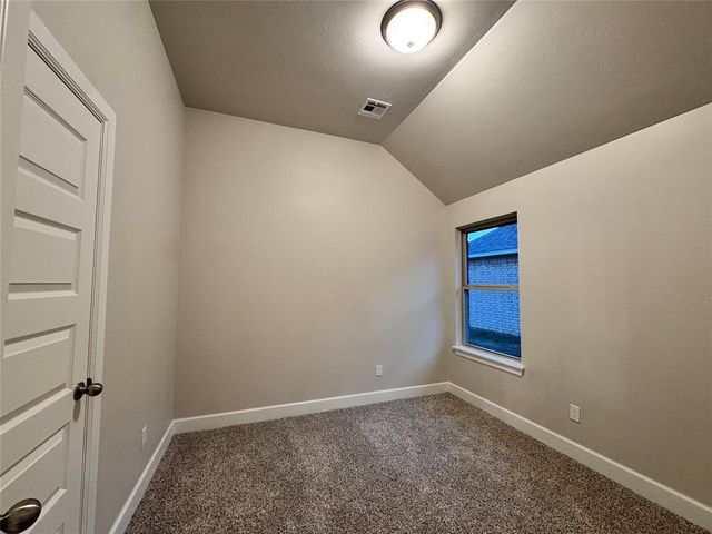 9300 NW 143rd Street, Yukon, OK 73099
