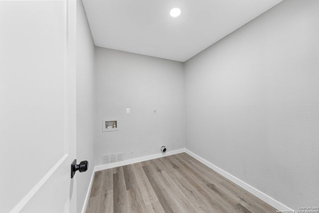 109 Deerglen, Universal City, TX 78148