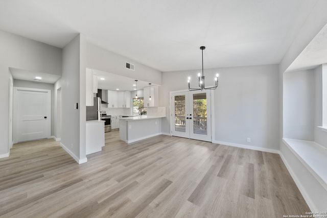 109 Deerglen, Universal City, TX 78148