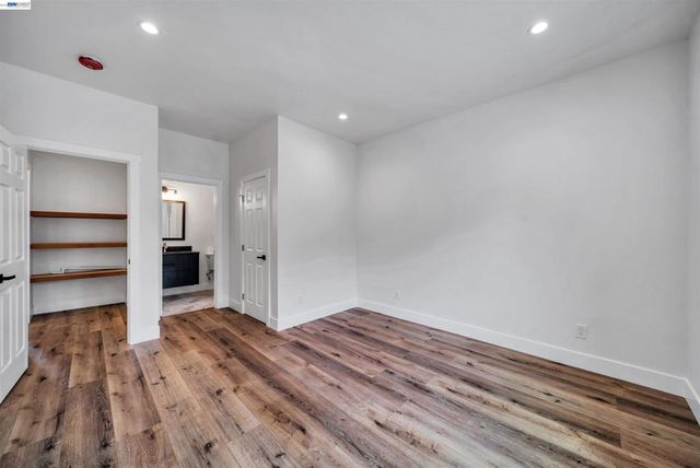 3035 Logan St, Oakland, CA 94601