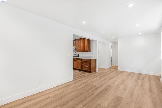 3035 Logan St, Oakland, CA 94601