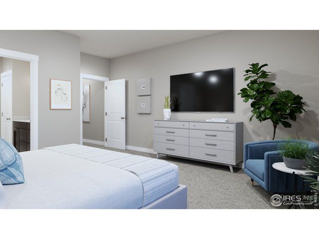 410 High Point Dr B-104, Longmont, CO 80504