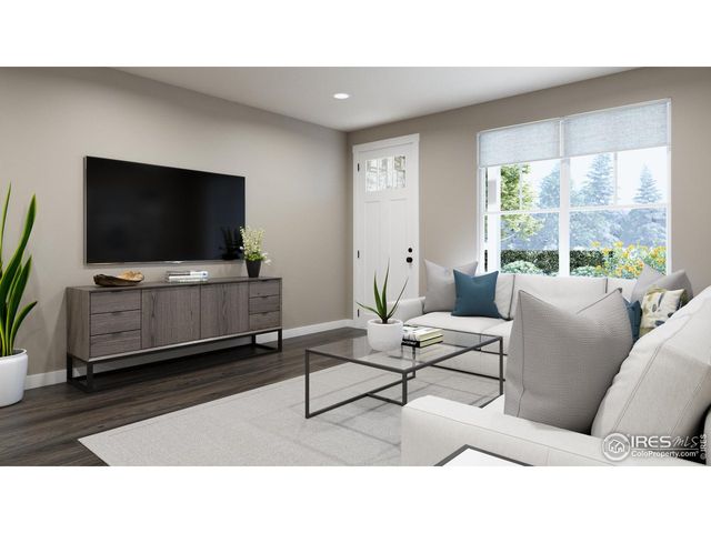 410 High Point Dr B-104, Longmont, CO 80504