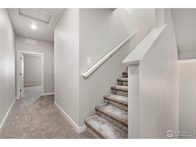 410 High Point Dr B-104, Longmont, CO 80504