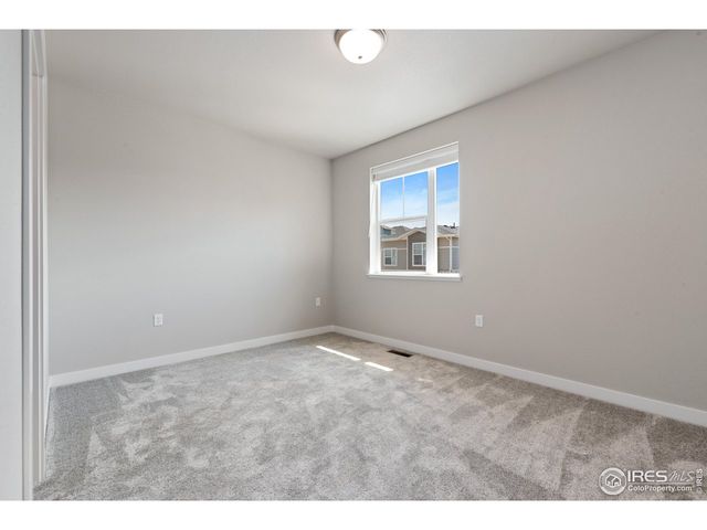 410 High Point Dr B-104, Longmont, CO 80504