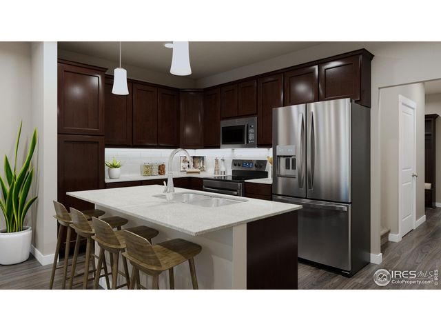 410 High Point Dr B-104, Longmont, CO 80504