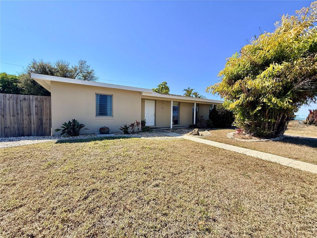 Image 1 of property listing at 530 SHARON CIRCLE, Port Charlotte, FL 33952