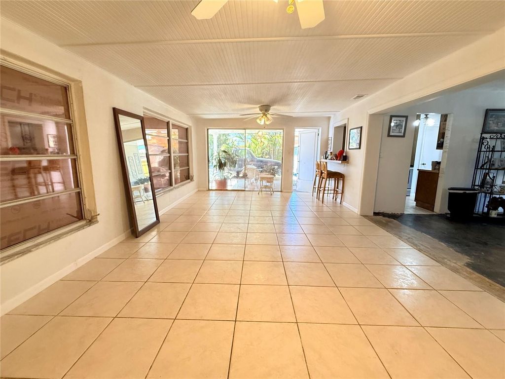Image 9 of property listing at 530 SHARON CIRCLE, Port Charlotte, FL 33952