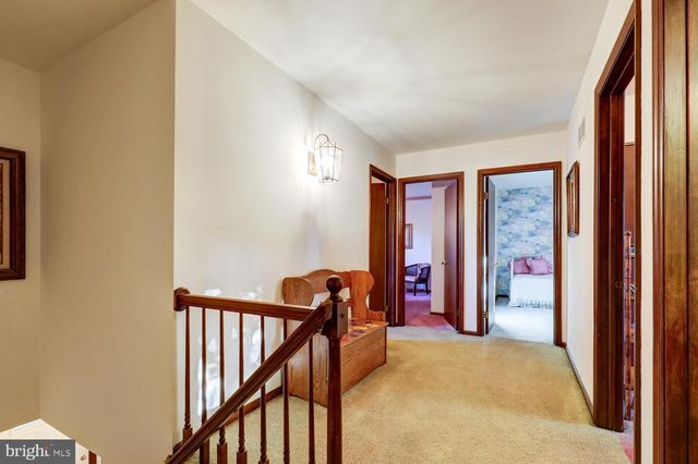 6121 GENEVA DR, East Petersburg, PA 17520