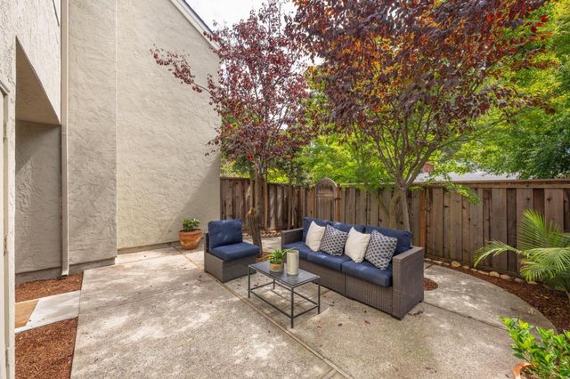 913 Cowper Street, Palo Alto, CA 94301