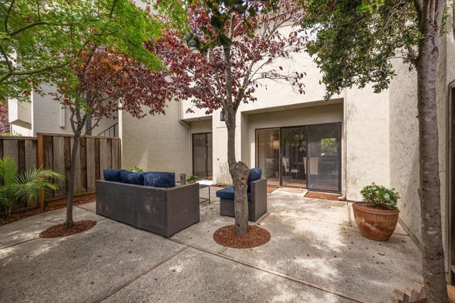 913 Cowper Street, Palo Alto, CA 94301