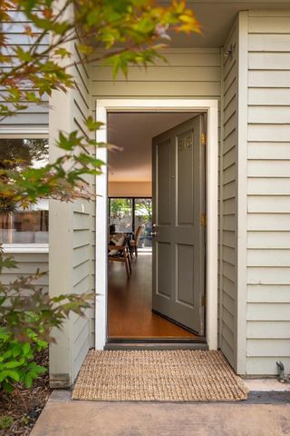 913 Cowper Street, Palo Alto, CA 94301
