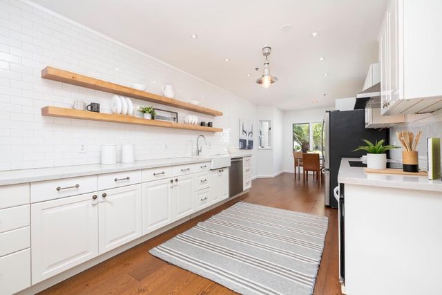 913 Cowper Street, Palo Alto, CA 94301