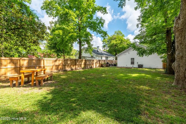 1302 E Walnut Street, Goldsboro, NC 27530