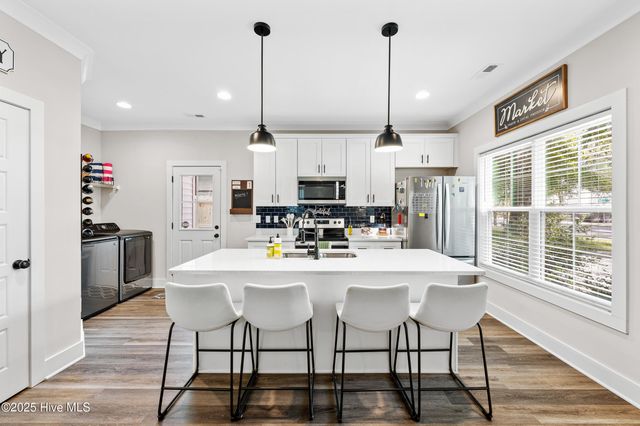 1302 E Walnut Street, Goldsboro, NC 27530