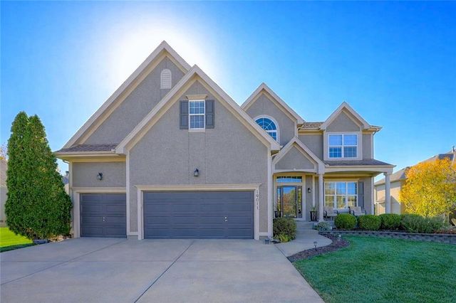 19011 W 99th Street, Lenexa, KS 66220