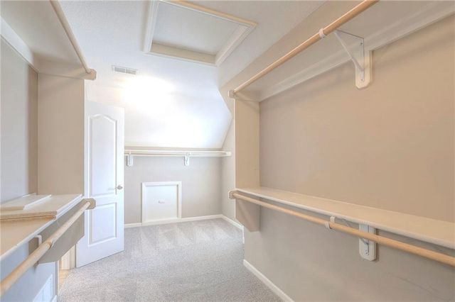 19011 W 99th Street, Lenexa, KS 66220