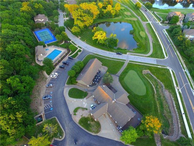 19011 W 99th Street, Lenexa, KS 66220