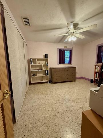 2048 SW 28th Terrace, Fort Lauderdale, FL 33312