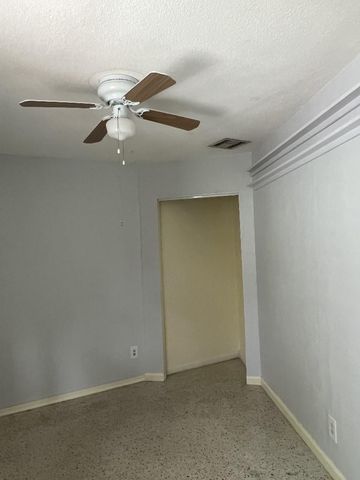 2048 SW 28th Terrace, Fort Lauderdale, FL 33312