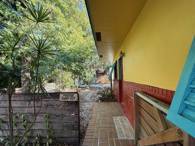 2048 SW 28th Terrace, Fort Lauderdale, FL 33312